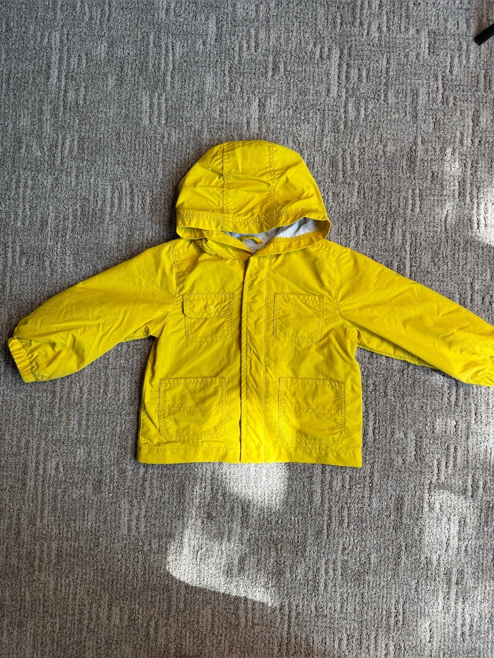 Old Navy Unisex Water-Resistant Utility Pocket Raincoat with Hood